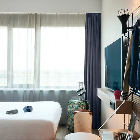 Moxy Amsterdam Schiphol Airport Hoofddorp