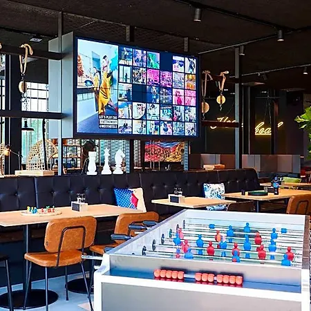 Moxy Amsterdam Schiphol Airport Hoofddorp