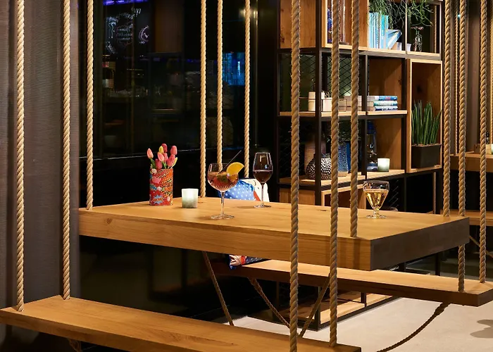 Moxy Amsterdam Schiphol Airport Hotel Hoofddorp